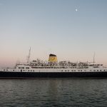 Paquete Funchal de regresso ao mar